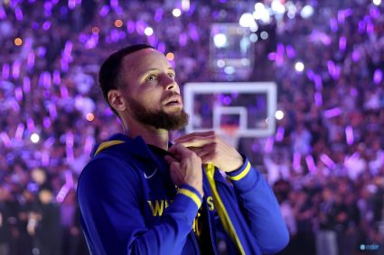 Curry: The sound of King fans in the golf course is very noisy, which gives me some motivation.