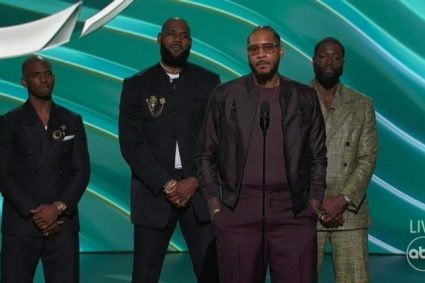 Whose youth is it! Banana Boat the four brothers combined again in the ESPY Awards ceremony!