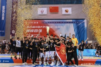 Three Champions! Du Feng: Guangdong campus basketball collective highlights are inseparable from efforts and sweat