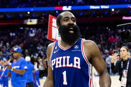 Windhorst: Clippers can continue to pursue harden. They need to reserve some star players.