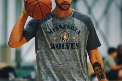 Brokerage firm: Li keel has been in summer training in Las Vegas with Timberwolves recently to maintain his status.