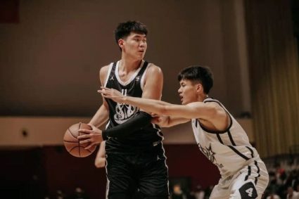 Media Player: Shanghai Jiaotong University player Huang Qiushi will join Liaoning men’s basketball